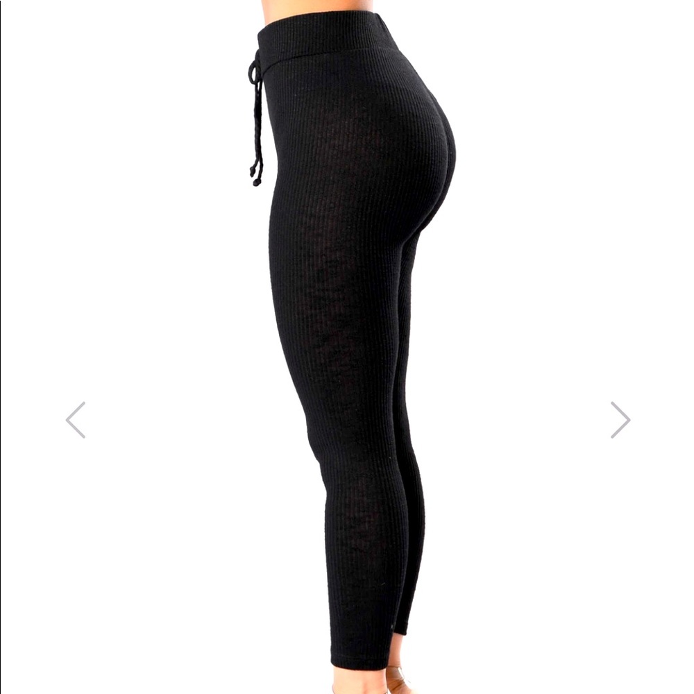 FashionNova Wanderlust Leggings